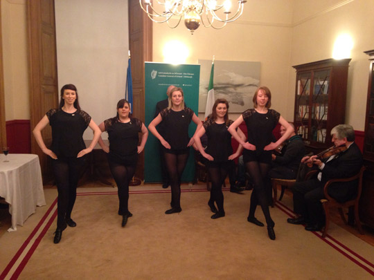 Dancers from Siamsóir and musicians at the launch of Edinburgh’s Festival of Ireland