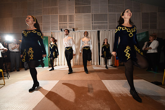 Brazilian dancers from the Banana Broadway Dance School performed at the official opening of the Consulate General on St Patrick&rsquo;s Day 2015. Credit: T&uacute;lio Vidal