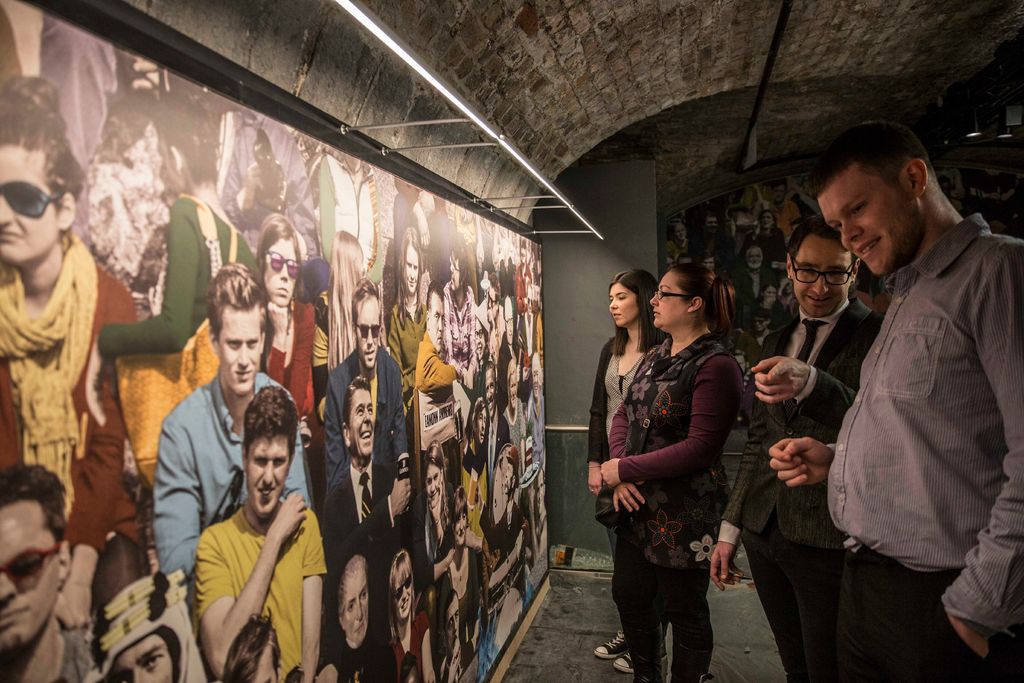 L&iacute;onra Domhanda &Eacute;ireannach