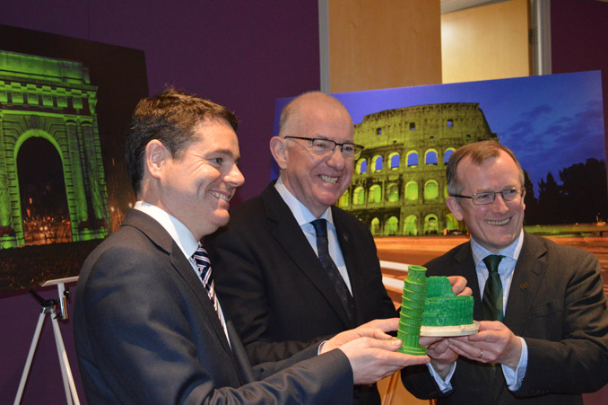 The Global Greening for St Patrick’s Day 2015 was launched by Minister for Foreign Affairs and Trade, Charlie Flanagan, and Minister for Transport, Tourism and Sport, Paschal Donohoe, with Niall Gibbons, CEO of Tourism Ireland.