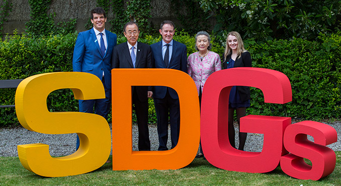 Pic shows UN Secretary General, Mr Ban Ki-Moon with Donncha O’Callaghan, Goodwill Ambassador, UNICEF Ireland, Evanna Lynch, High Profile Supporter, UNICEF Ireland and Minister Sean Sherlock in Iveagh House yesterday. PIC. KEITH ARKINS NO REPRO FEE For further information please contact:Clare Herbert, UNICEF Ireland, Communications and Media Manager, clare@unicef.ie/+353 87 9421281/+ 353 1 8783000