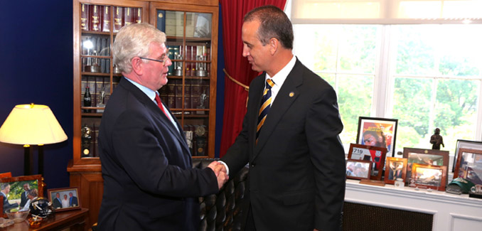 Tánaiste meets Cong. Mario Diaz-Balart at the US Capitol - Copyright 2014 by Marty Katz - 
http://washingtonphotographer.com