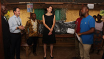 Minister Sherlock visits a GOAL and Irish Aid supported orphanage in Freetown, 3 October 2014