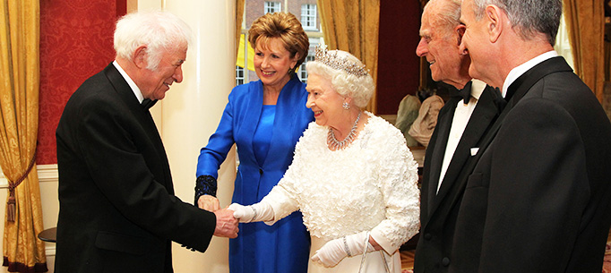 Photo shows from left  Irish Poet, Seamus Heaney ;  President Mary McAleese ;  Her Majesty Queen Elizabeth ; HRH Duke of Edinburgh ; Dr Martin McAleese before the State Dinner in Dublin Castle while on the second day of State Visit to Ireland.