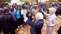 Pictured is President Michael D Higgins and his wife Sabina at the Lilongwe University of Agriculture and Natural Resources in Malawi, prior to  President Higgins delivering a keynote address titled 'Ireland and Malawi: Working Together to Achieve Food Security&rsquo;. Photo Chris Bellew /Photography 2014