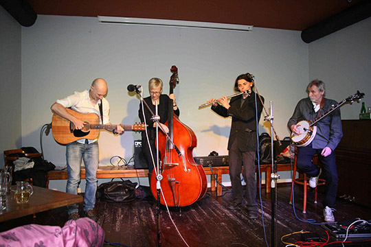 Musical performance from Svat'a Kot'as and his band. Credit: Centre for Irish studies