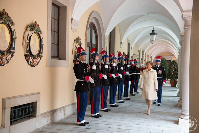 Ambassador Byrne Nason reviewing guard of honour upon arrival at the Princely Palace in Monaco on 24 February 2015.