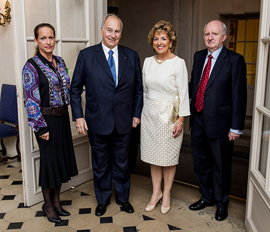 Ambassador Geraldine Byrne Nason attends the Qatar Prix de l'Arc de Triomphe