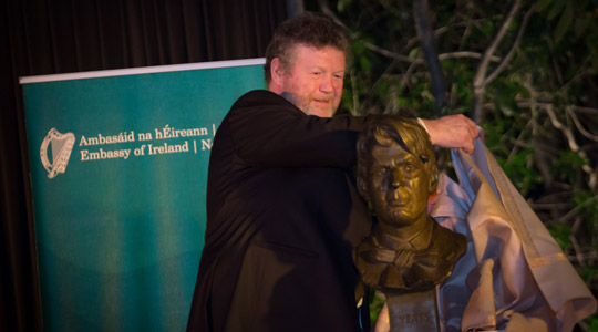 Minister Reilly unveiled a bust of W.B. Yeats 