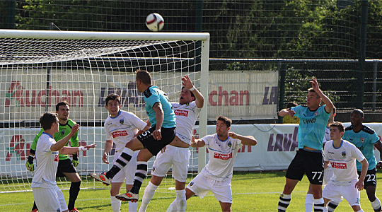 Teams in action at the UCD Europa League match © Hubert Rickal