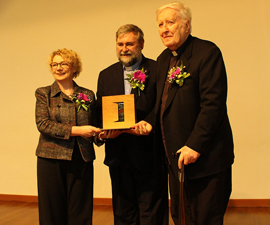 Ambassador O'Donoghue presenting the Presidential Distingushed Service Award to Fr PJ McGlinchey. Jeju Island, Fberuary 2015. Author - LEE HWA JUNG