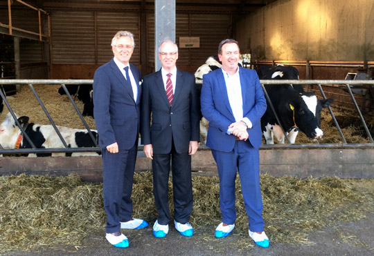 L-R  Mr John Jorritsma, King’s Commissioner for Friesland, Ambassador Neary and Mr Kees de Koning, Manager Dairy Campus at Dairy Campus