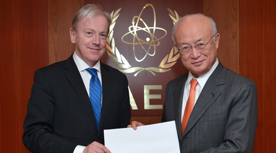 Ambassador Hanney presents credentials to Director General of the International Atomic Energy Agency Yukiya Amano