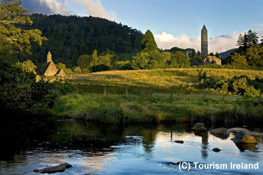 Glendalough (c) Tourism Ireland