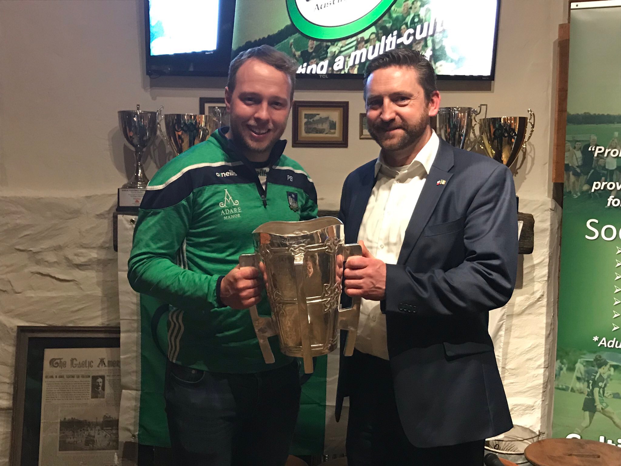 Consul General Adrian Farrell and Limerick hurler Paul Browne at the Celtic Cowboys Irish community event to mark the visit of the Mayor of Limerick City and County Council. 