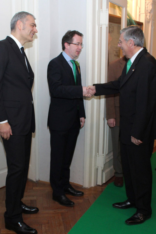 Mr. Emil Tedeschi, Honourary Consul, and Ambassador Tim Harrington greet Mr. Željko Reiner, President of the Croatian Sabor (Speaker of Parliament). Photo by Marija Crnek.