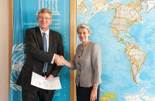 Ambassador Nolan presents his credentials to UNESCO Director General Irina Bokova. Copyright: United Nations Educational, Scientific and Cultural Organisation (UNESCO) 