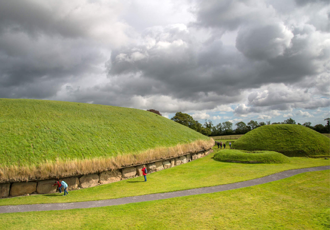 Bru na Boinne, Knowth, Co Meath. Photo credit: Getty Images