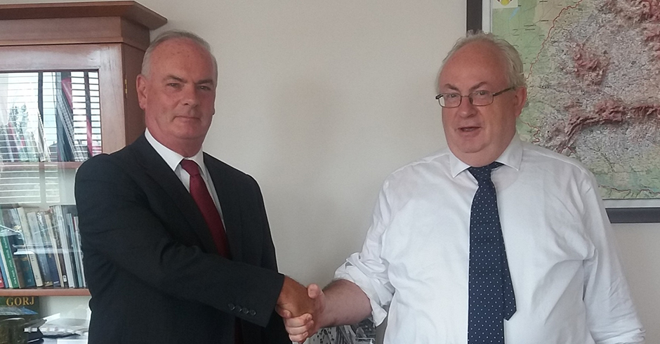 Ambassador Derek Feely welcomes DHoM Patrick Coleman