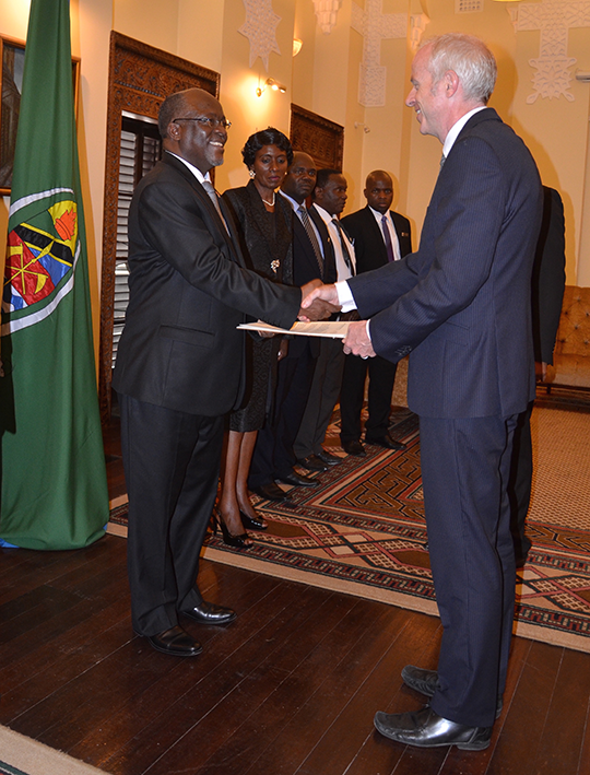 Ambassador Paul Sherlock presenting credentials to His Excellency John Pombe Magufuli, President of the United Republic of Tanzania