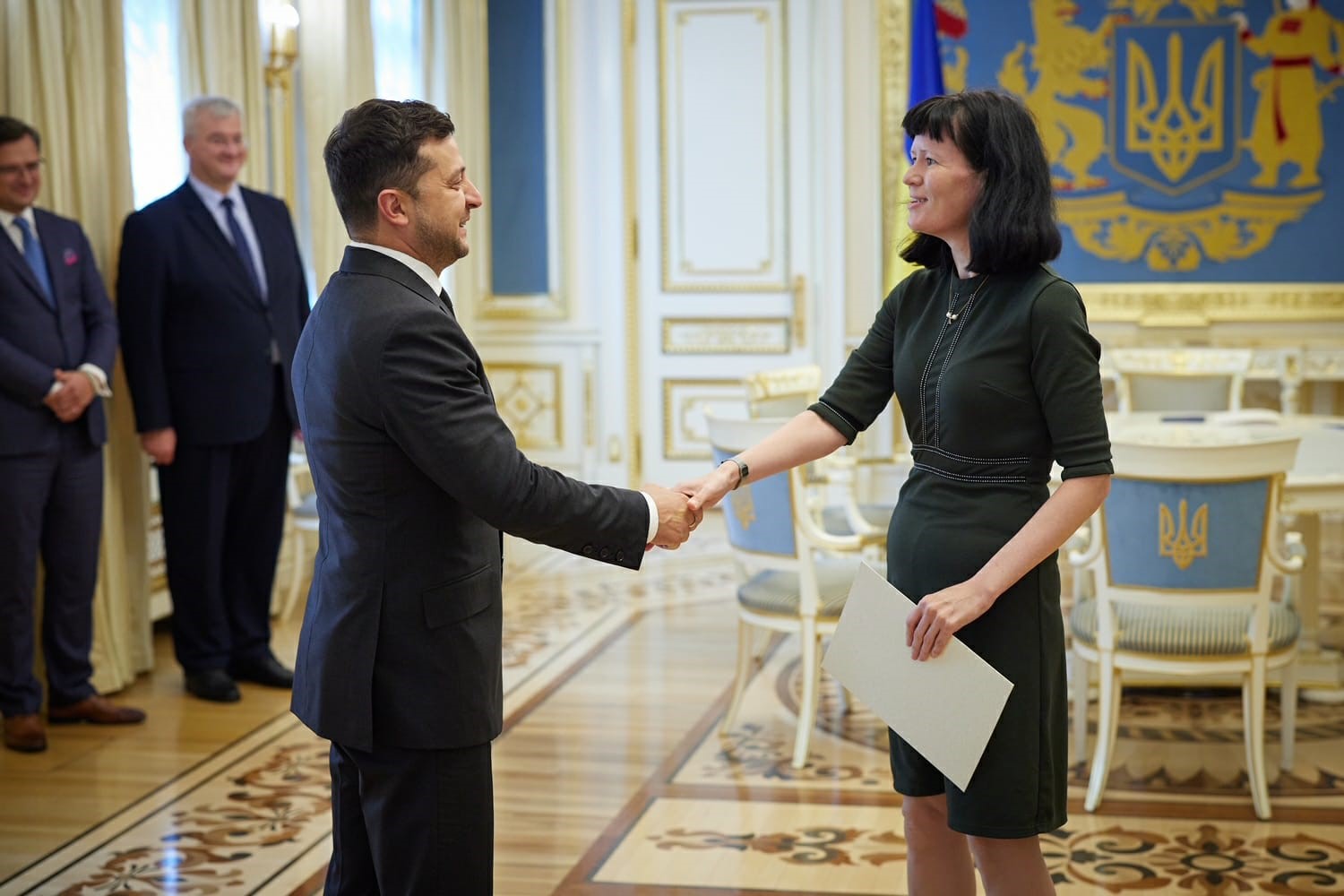 Ambassador of Ireland presents credentials to President Zelenskyy
