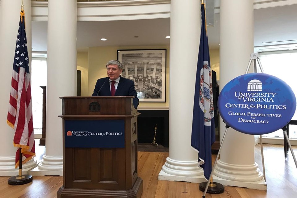 Declaring Independence, America 1776; Ireland 1919 a lecture delivered at the University of Virginia